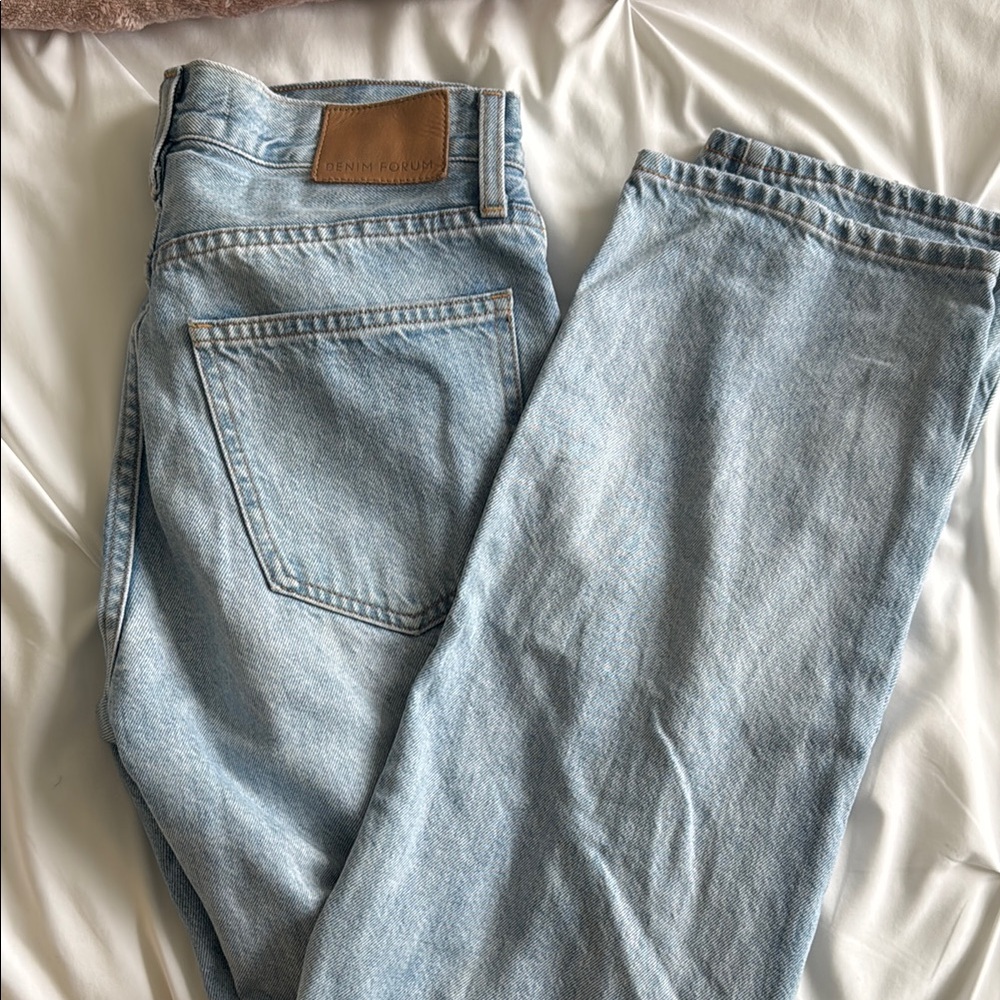 DENIM FORUM MARLO JEANS FROM ARITZIA